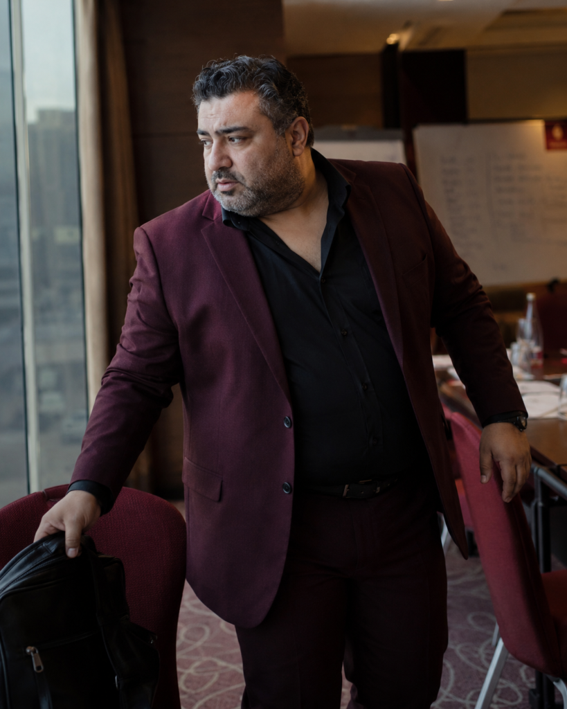 Burgundy Suit Set With a Black Dress Shirt and Black Oxford Shoes